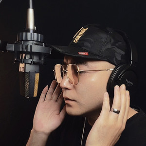 让我轻轻的告诉你