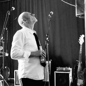 Breadline (feat. Emil Hiller)