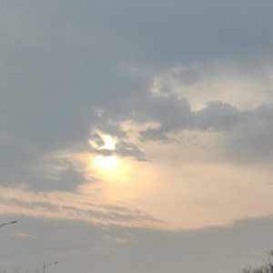 偶尔想起你经常唱的歌