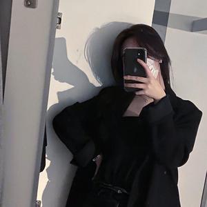 名与利我不在争，恩与怨都化成空