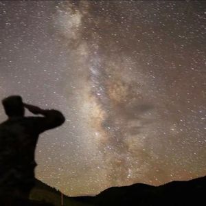 若月亮还没来（边防版）