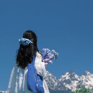 时光在蔚蓝中逝去