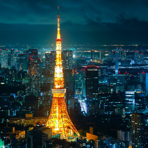 夜の東京タワー