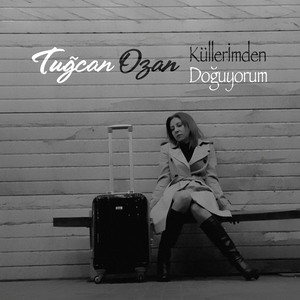 Küllerimden Doğuyorum