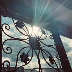 Love Never Fails (Instrumental)