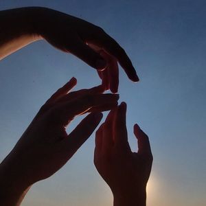 Last Summer (feat. LI, Daria K)