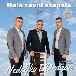 Mala ravni' stopala (Live)