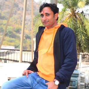 Jaruri Ch K Selfie Levo