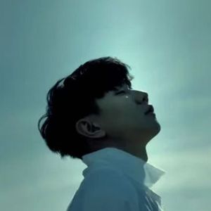 《烟火与晨光中的你我》