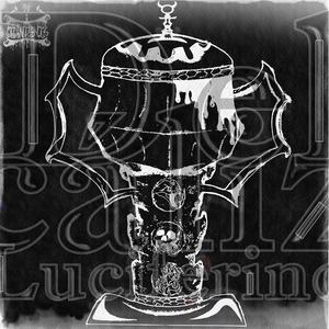 Del cáliz luciferino