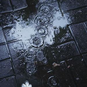 最讨厌是下雨天