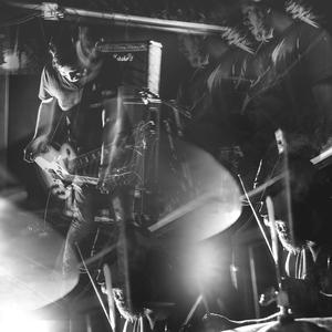 Febrero (feat. Hooli Alvarez & Federico Pertusi)