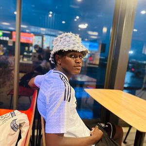 Keep on praying freestyle