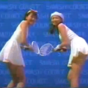 それは2021年であり、あなた、中流階級上流階級の嫌いな人はまだ色の人々や他の低所得世帯からループを盗んでいます