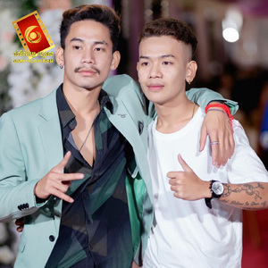 ឲ្យកូនសុំទោស
