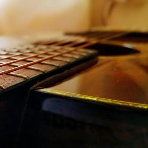 我的唇吻不到我爱的人