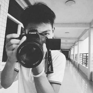 让我偷偷看你（翻自 赵雷）