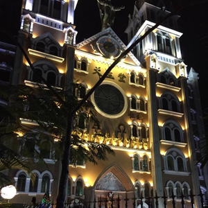 哭和笑滚烫才算活过