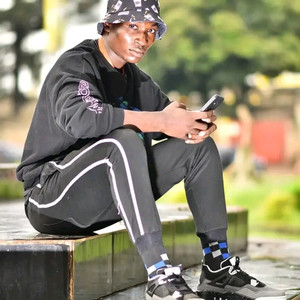 Between the Lines Riddim