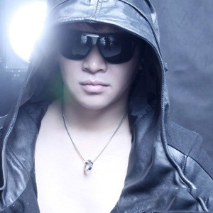 在你之前我早已有了她