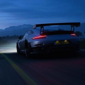 燃尽的灯光无法再将我们点亮