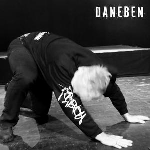 Daneben