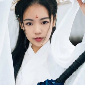 殇雪（翻自 云菲菲）