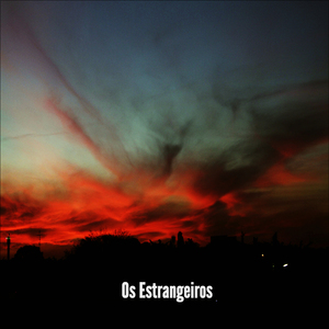 Estranhamente