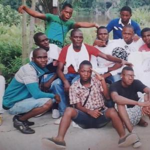 Os turbo King - Vem cá dançar (feat. Família boa & Os bad lamba)