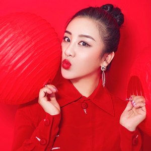 篱笆墙的影子