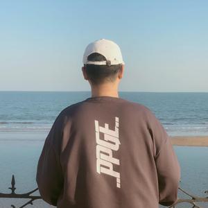 我们都不应该孤单