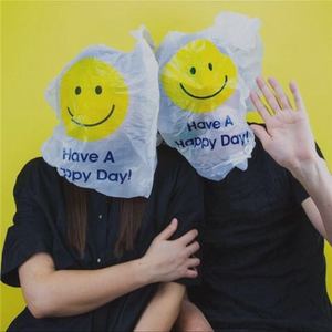 我们到最后终于变成朋友（翻自 王睿）