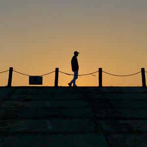 嗨 你还好吗 伴奏