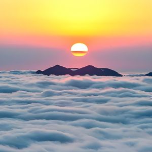 爱上你是上天的旨意（情歌对唱版伴奏）