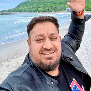 Абитуриенти