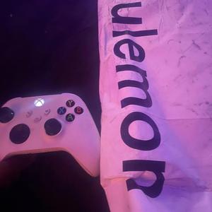 2 Friends (feat. Texako)