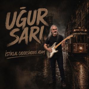 İstiklal Caddesindeki Adam