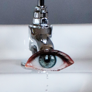 Синие глаза