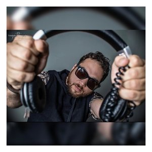 Canhões Viram Flores