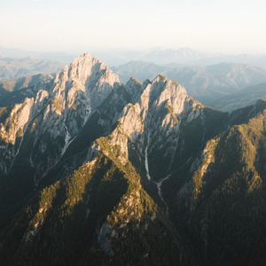 那年的月下与晚风