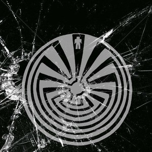 Πεταμένα Στη Φωτιά