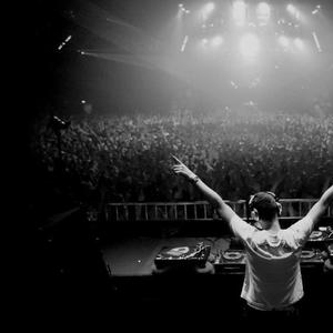 ET House 榜单女卡拍Wrecking Ball(Dopp Bootleg)