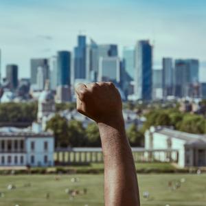 Breaking News! (feat. Young Zondi & Salomea Besarab)