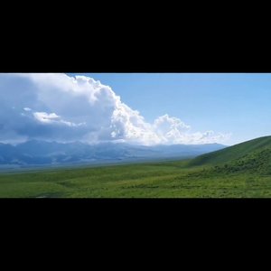 乌蒙大草原上惊显圣洁的亮光