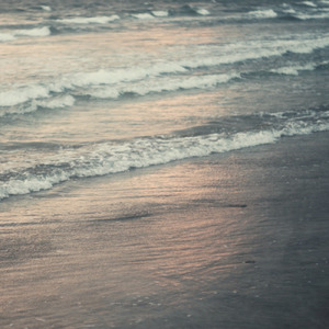 Monologue on beach (feat. 寺尾紗穂)