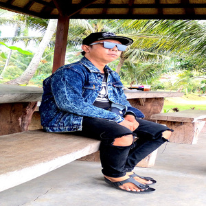 NGELAH TIMPAL