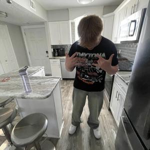 Music Addict (feat. Acid Souljah)