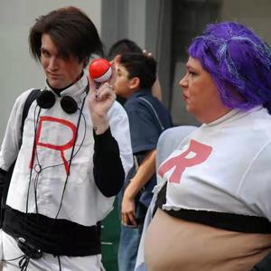 穿梭在银河的火箭队