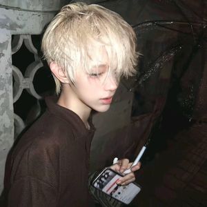 Caro Skii-幸福与痛苦的痕迹（周野 remix）