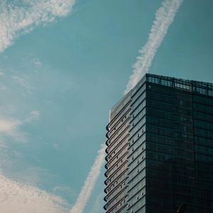 夜晚的法拉利跑车